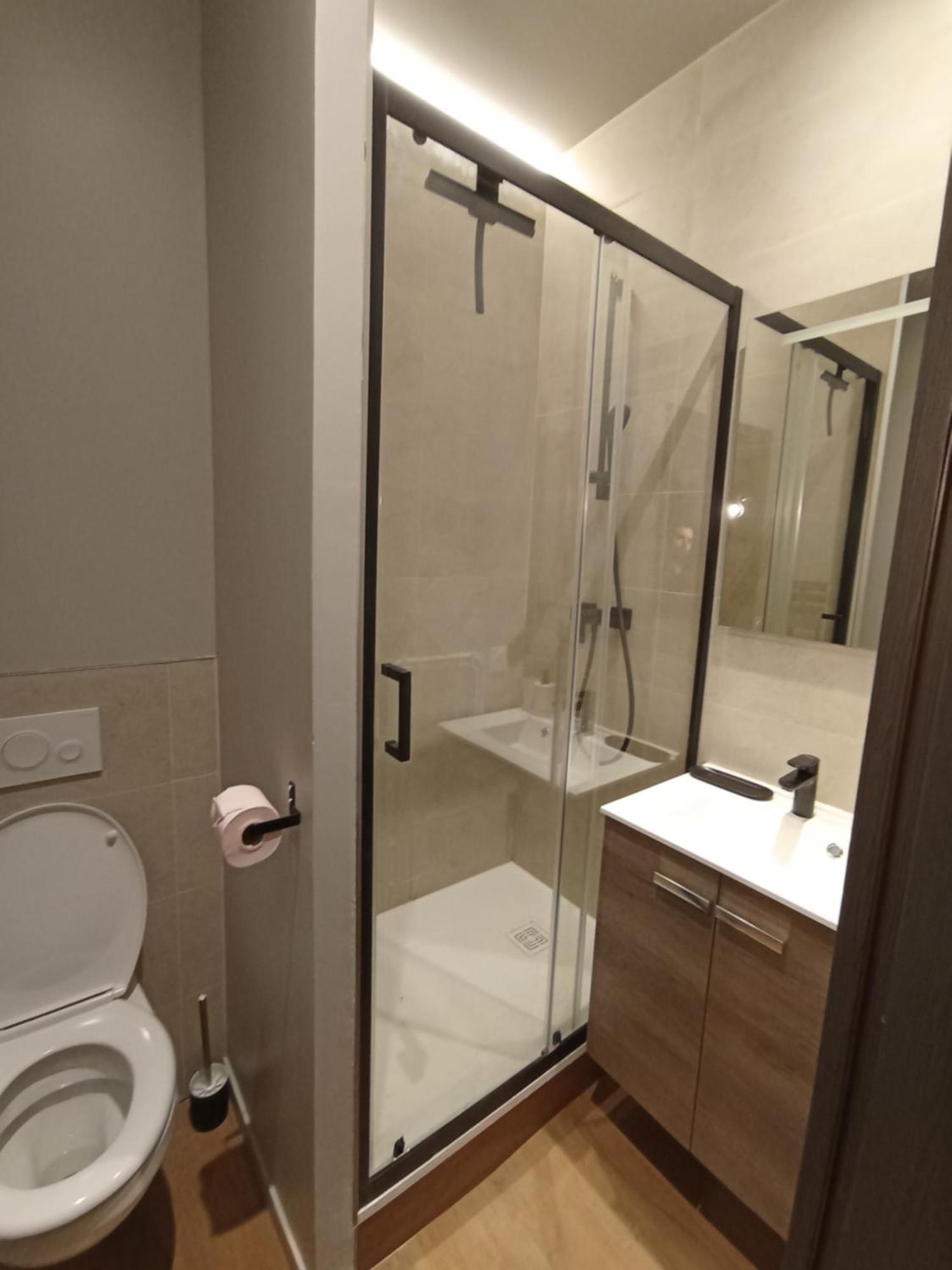 Le 12 Wifi Neuf App 01 Apartment Saint-Etienne  Luaran gambar